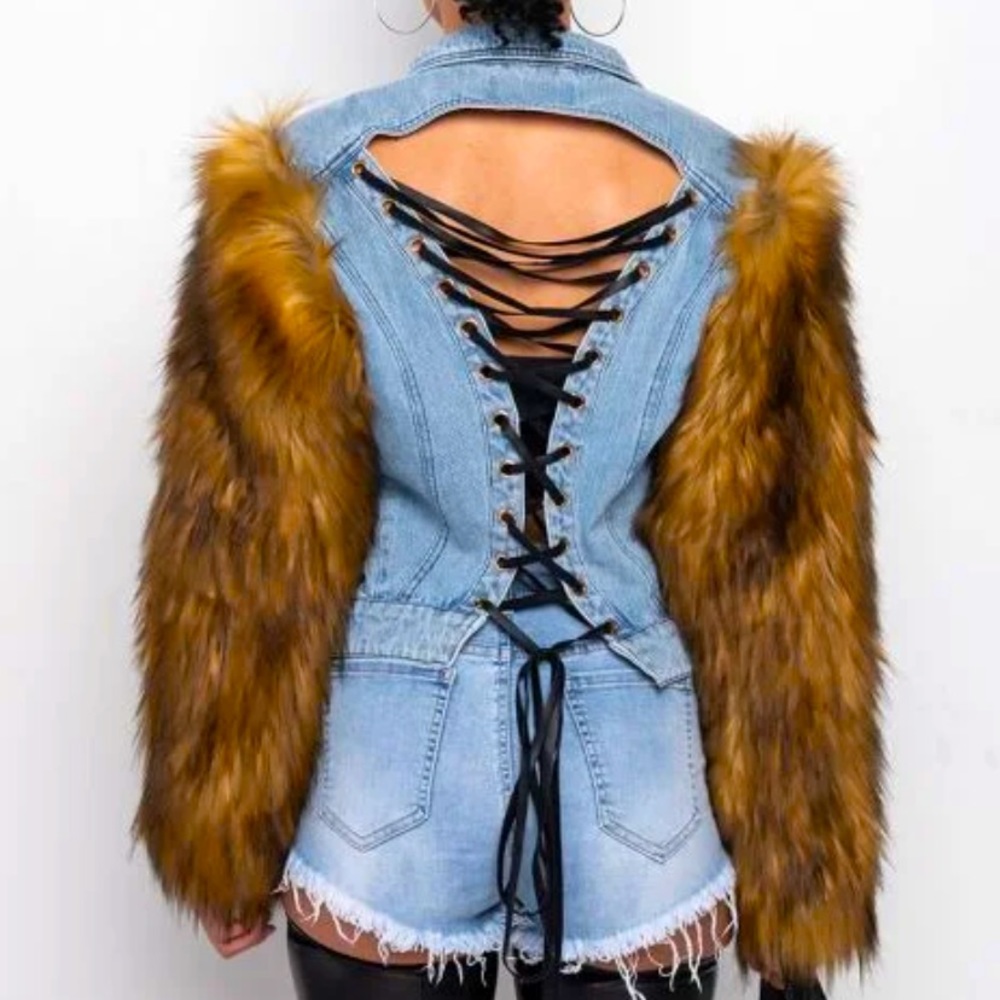 Fur denim jacket/also have in black